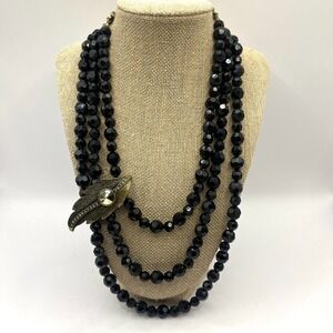 Vintage Leaf Shaped Pendant 3-Strand Black Beaded Necklace‎ Hook Clasp 11.5"